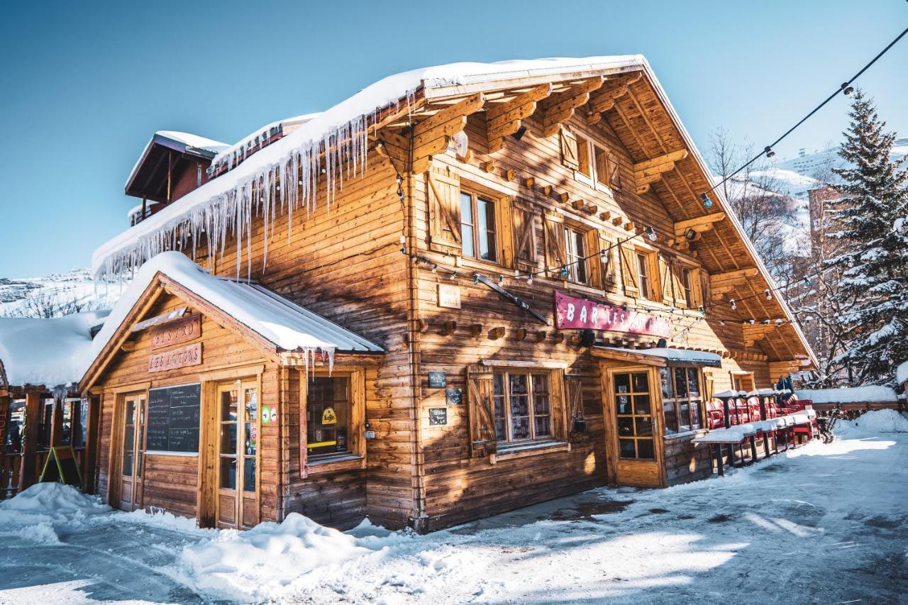 Hotel Les Lutins Лес дьо Алпс Екстериор снимка