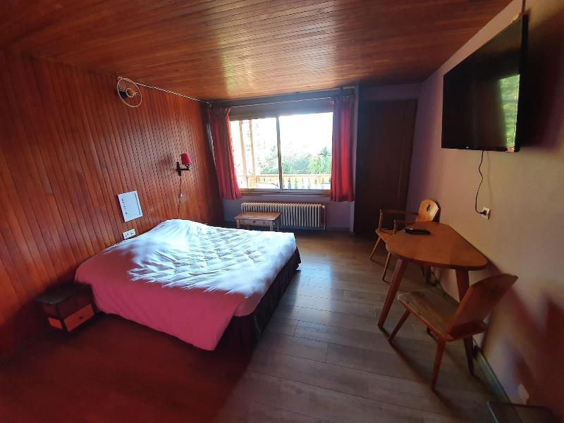 Hotel Les Lutins Лес дьо Алпс Екстериор снимка