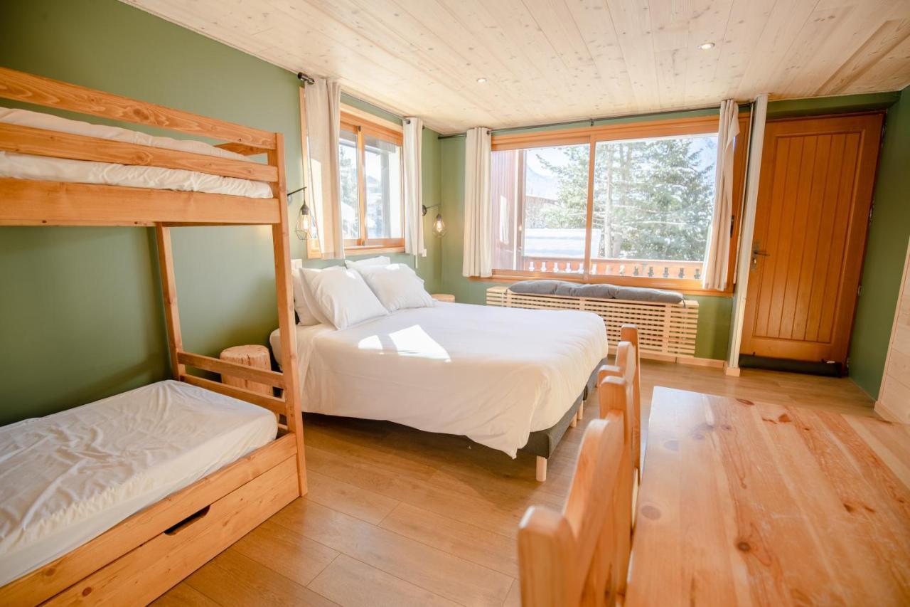 Hotel Les Lutins Лес дьо Алпс Екстериор снимка